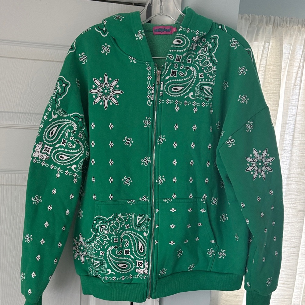 Edikted Green Graphic Hoodie